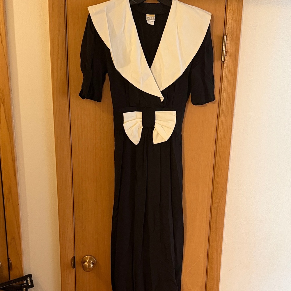 Miss Oops California Women’s Vintage Collared Bow Dress Black White Size 6/8